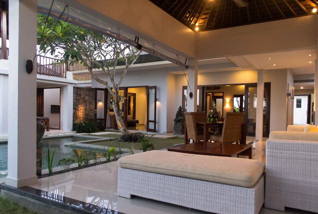 Villa Seratus Jimbaran  Exterior photo